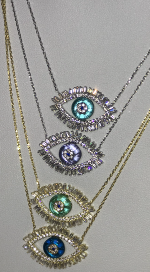 Eye baguette necklace with glass center